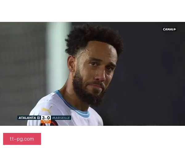 奥巴梅扬荣获欧联杯金靴奖 成为赛事历史最佳射手之一