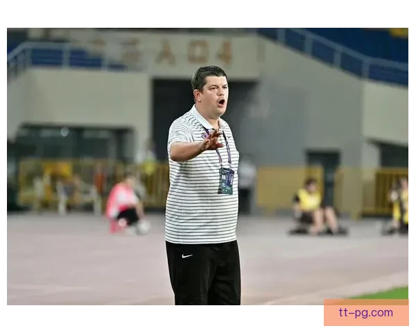 梅州客家与南通支云在中超保级战中失利 双双降级中甲命运交织